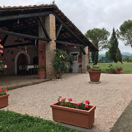 Agroturismo Colle Cornetto *